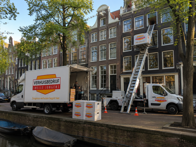 Verhuizen zonder stress? Zo voorkom je dat kleine details grote problemen worden Verhuizen zonder stress? Zo voorkom je dat kleine details grote problemen worden