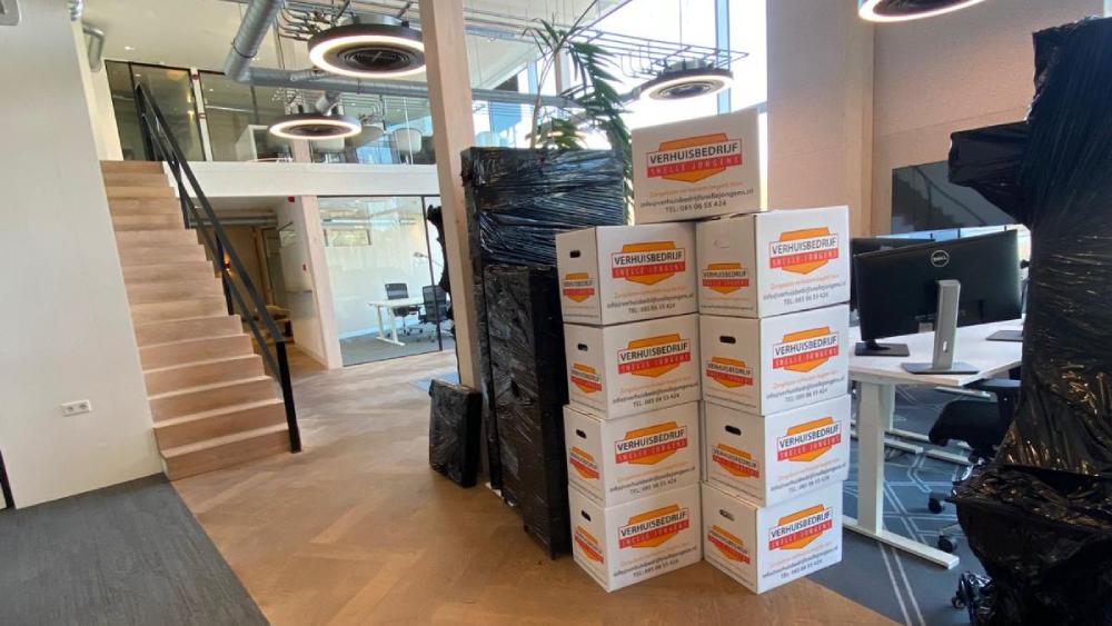 bedrijfs-verhuizingen bedrijf verhuis service